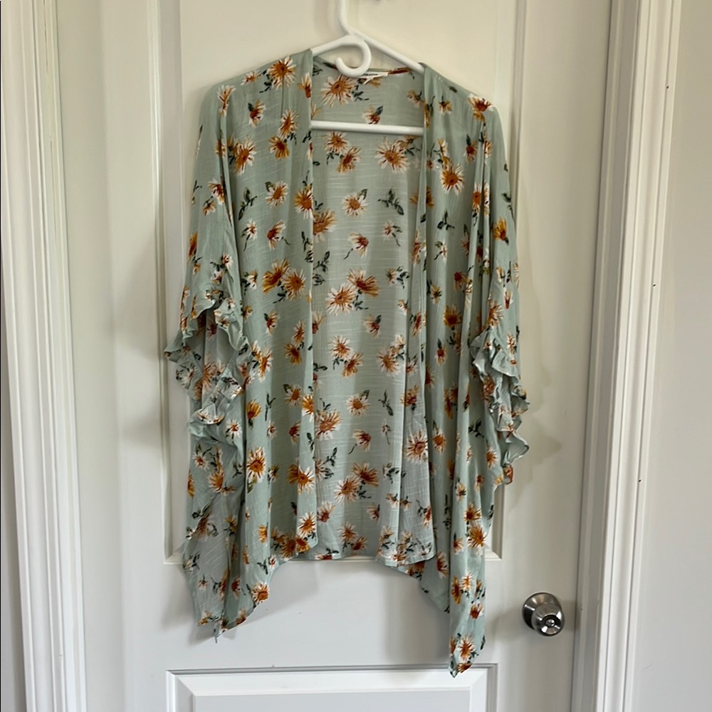 Maurices floral open cardigan one size